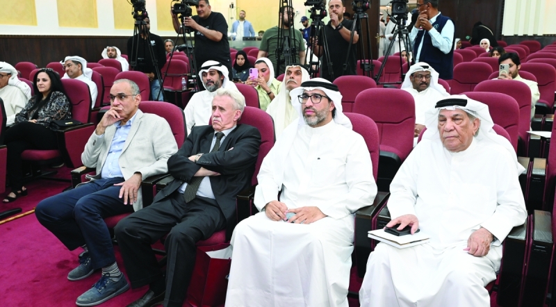 نظّمه المجلس الوطني ورابطة الأدباء:  ملتقى كويتي يستحضر مسيرة الثقافة الكويتية في مائة عام